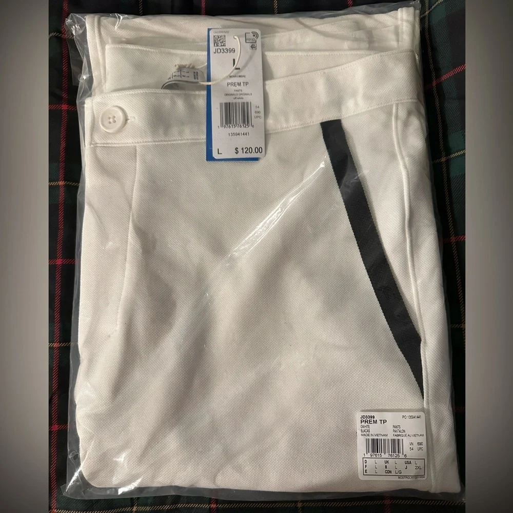 Adidas Men's Premium Tailored Pants S and L - Picture 9 of 10